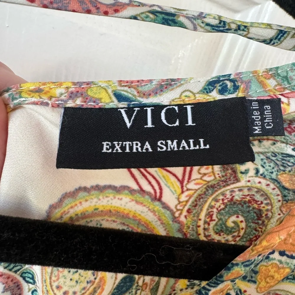 VICI Paisley Print Deep V Long Sleeve Silky Boho Maxi Dress Size XS - Picture 7 of 10